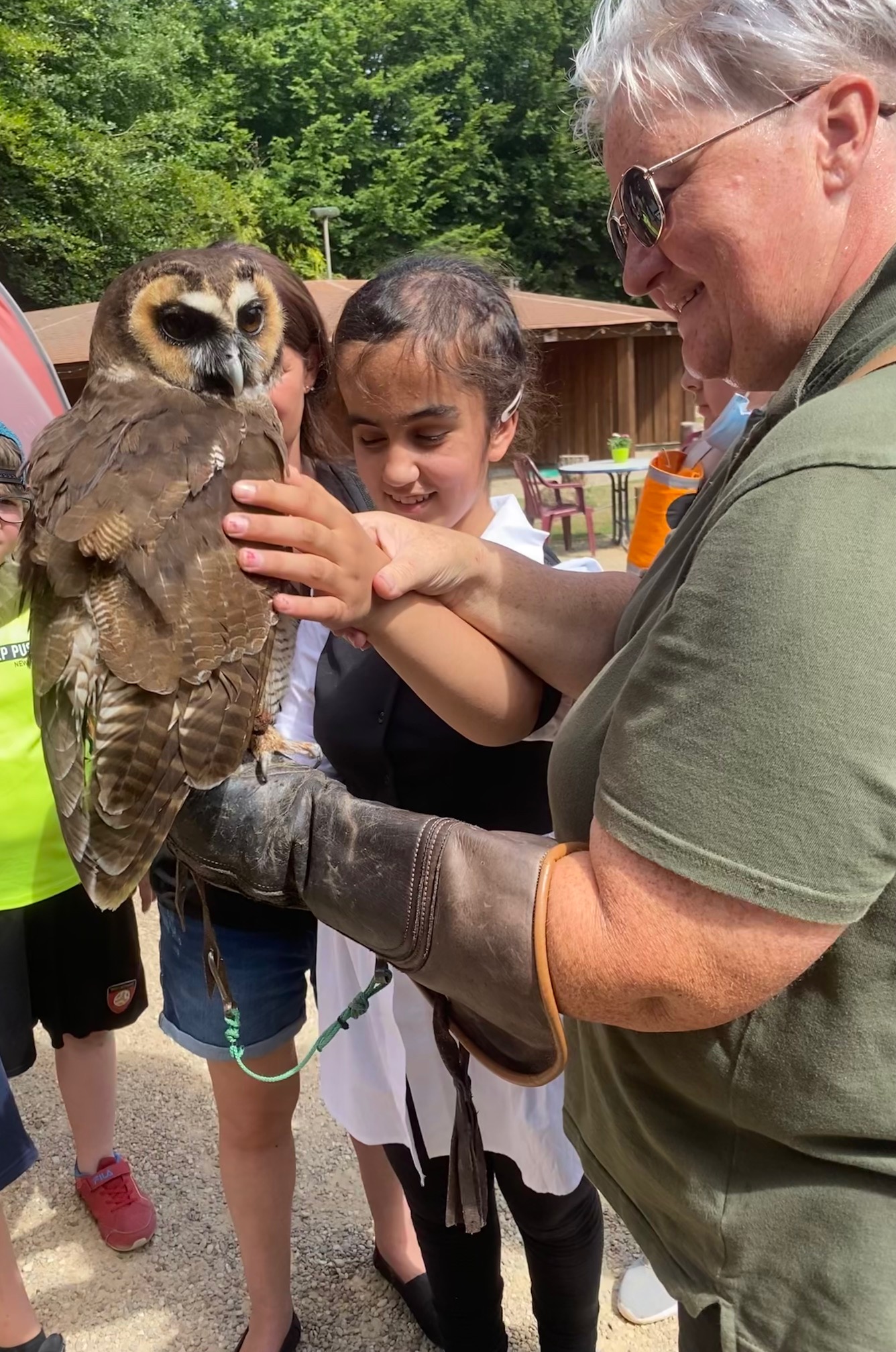 Eule%20mit%20Sch%C3%BClerin Eule%20mit%20Sch%C3%BClerin